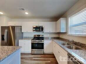 33 Chalet Ct in Anderson, SC - Building Photo - Building Photo