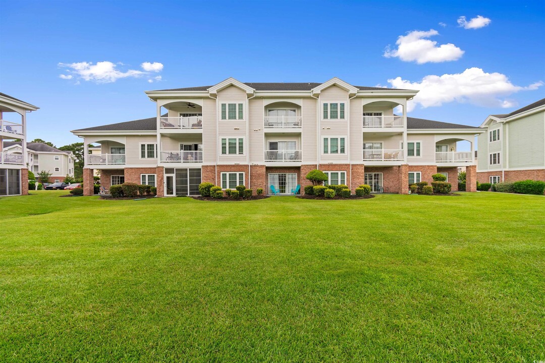 4856 Carnation Cir in Myrtle Beach, SC - Foto de edificio