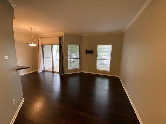 6000 Shepherd Mountain Cove, Unit 1008 in Austin, TX - Foto de edificio - Building Photo