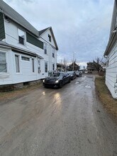 519 E Main St in Endicott, NY - Building Photo - Building Photo