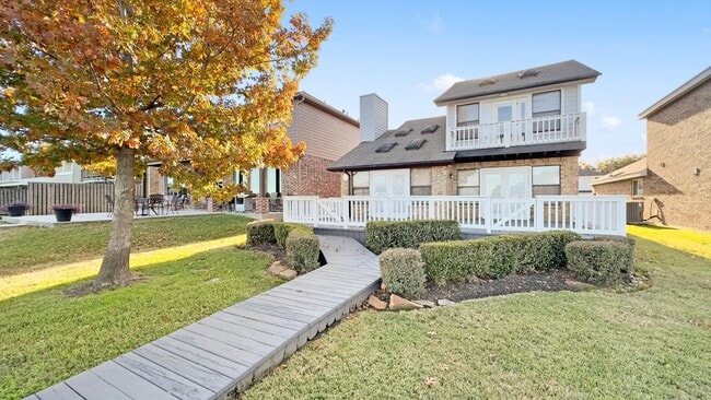 property at 9232 Deepwater Dr