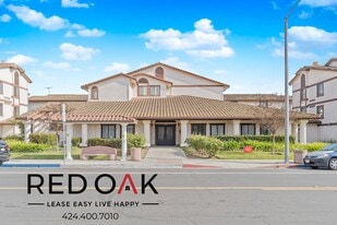 16200 Vermont Ave, Unit A318 in Paramount, CA - Building Photo