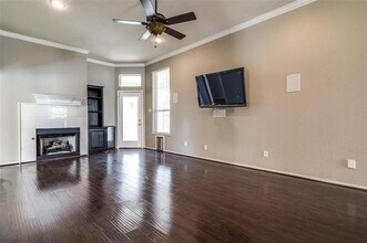 1214 Sandhurst Ct in Grapevine, TX - Building Photo - Building Photo