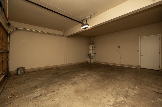 144 W Main Ave in Morgan Hill, CA - Building Photo - Building Photo