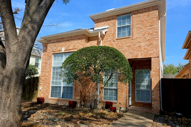 6116 Thursby Ave in Dallas, TX - Building Photo - Building Photo