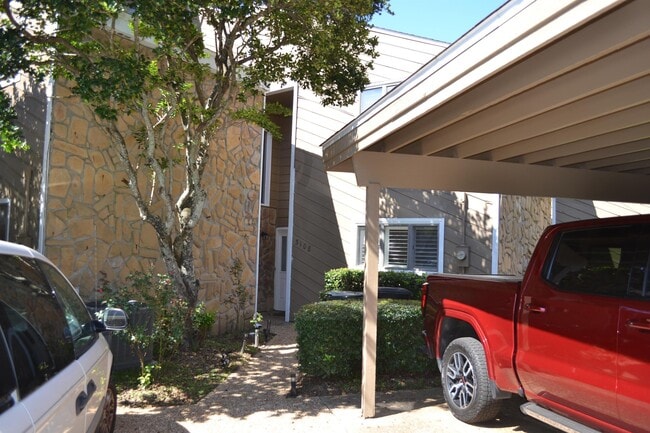 property at 3108 Ironwood Dr