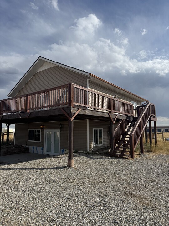 25 Neosha Trail in Pinedale, WY - Building Photo