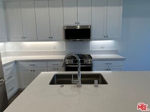 2038 Hollyleaf Ter in Montebello, CA - Building Photo - Building Photo