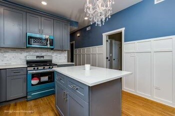 8537 S Essex Ave in Chicago, IL - Building Photo