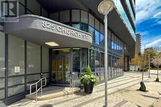 825-3825 Church St in Toronto, ON - Building Photo - Building Photo