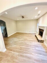 2090 Lily Valley Dr in Lawrenceville, GA - Building Photo - Building Photo