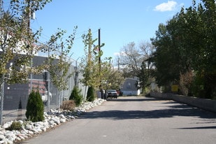 Sunsetview Mobile Home Park Apartments