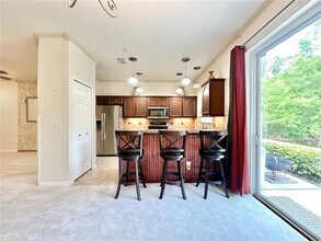204 Canterbury Bell Dr in Oviedo, FL - Building Photo - Building Photo