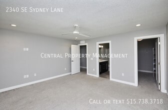 2340 SE Sydney Ln in Waukee, IA - Building Photo - Building Photo
