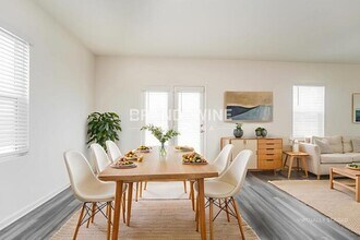 34 Rowlett Pl in Bethlehem, GA - Foto de edificio - Building Photo