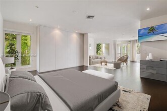 230 Ridgewood Rd in Coral Gables, FL - Building Photo - Building Photo
