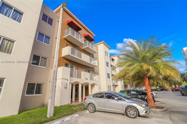 11050 SW 196th St in Miami, FL - Building Photo - Building Photo