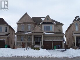 24 Lloyd Sanderson Dr in Brampton, ON - Building Photo