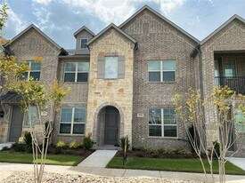 2721 Vista Park Ln in Lewisville, TX - Building Photo
