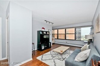 3420 N Lake Shore Dr-Unit -Apt 14K in Chicago, IL - Building Photo - Building Photo