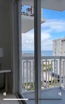 401 Ocean Dr, Unit 908 in Miami Beach, FL - Building Photo