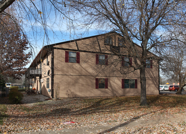 508-520 Green St in Grand Ledge, MI - Building Photo - Building Photo