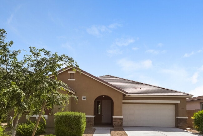 property at 22657 E Vía del Verde