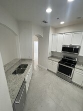 3331 Whitestone Cir in Kissimmee, FL - Building Photo - Building Photo