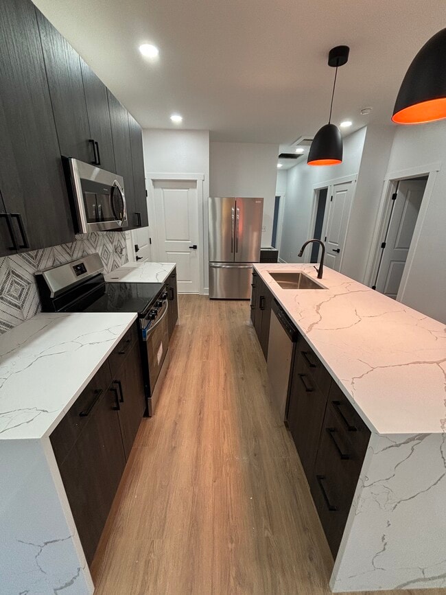 property at 2821 S Delaware St