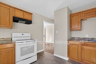 1106 Sykes Ave in Greensboro, NC - Building Photo - Building Photo