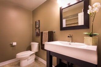 900 Somerville Terrace in Milton, ON - Building Photo - Building Photo