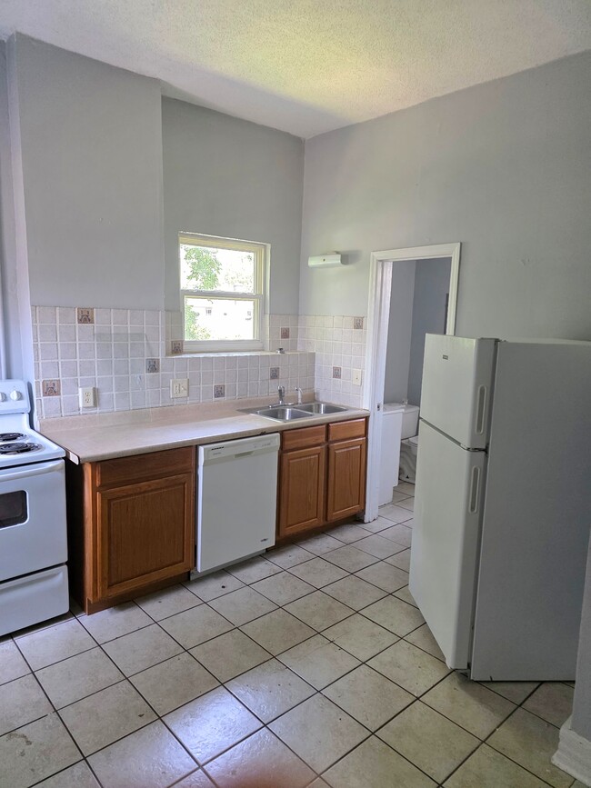 86 E Duncan St, Unit 86.5