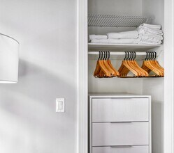 248 Mott St, Unit 8 in New York, NY - Building Photo - Building Photo