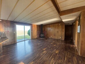 7021 Rd 9 NW in Ephrata, WA - Building Photo - Building Photo