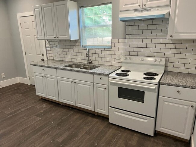 property at 434 S High St