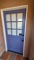 1610 E 1st St in Long Beach, CA - Building Photo