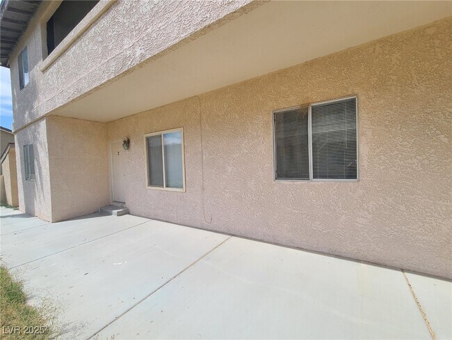 1444 STAR in Pahrump, NV - Building Photo - Building Photo
