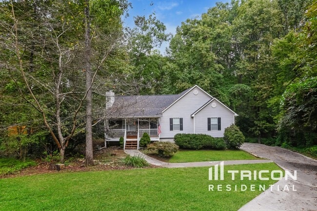 property at 1601 Larkwood Dr