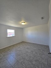 208 Lincoln Ave in Clovis, NM - Building Photo - Building Photo