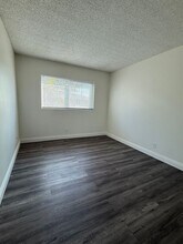 3665 Ruffin Rd in San Diego, CA - Building Photo - Building Photo