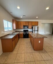 6739 S Placita Segovia in Tucson, AZ - Building Photo - Building Photo
