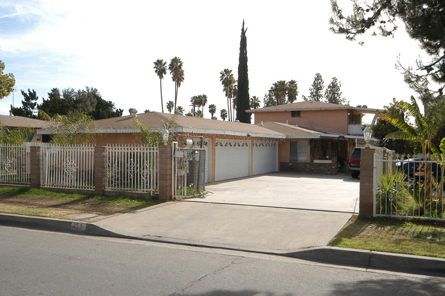 Charwood Apartments in San Bernardino, CA - Building Photo - Building Photo