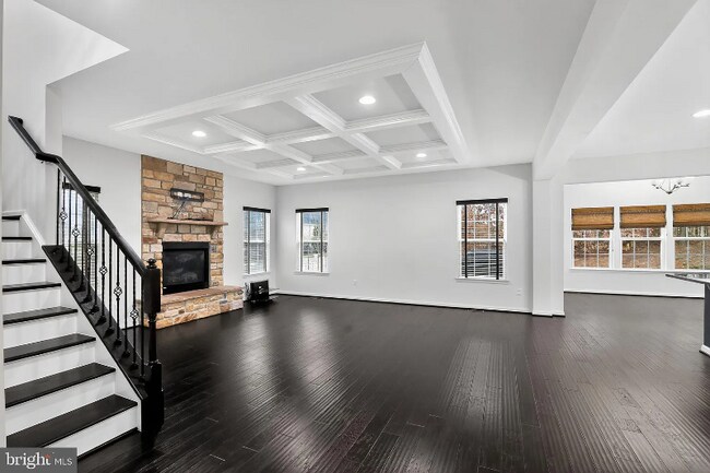 4401 Weejun Loop in Woodbridge, VA - Building Photo - Building Photo