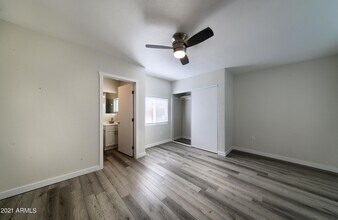 908 E Pasadena Ave in Phoenix, AZ - Building Photo - Building Photo