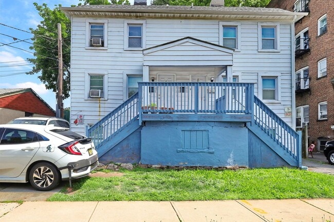 118 Lenox Ave in East Orange, NJ - Building Photo - Building Photo