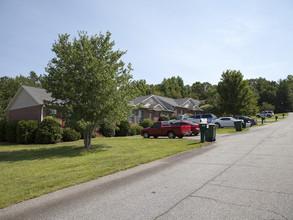 100 Black Bear Trl in Williamston, SC - Building Photo - Building Photo