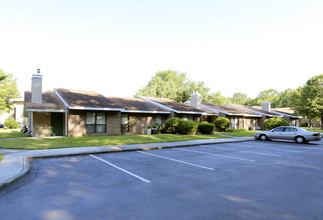 Shannon Park Apartments in Goose Creek, SC - Foto de edificio - Building Photo