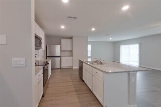 8694 SW 43rd Ter in Ocala, FL - Building Photo - Building Photo