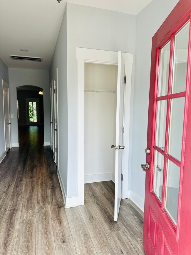 6036 Gracious Dr in Franklin, TN - Foto de edificio - Building Photo