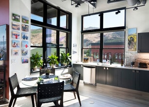 231 Robinson St, Unit 224 in Basalt, CO - Foto de edificio - Building Photo